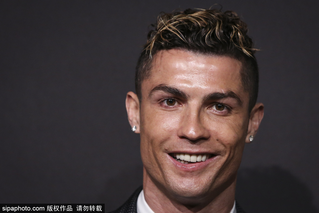 AG八次决赛全网热度都破亿，AG连冠KPL不仅不会倒闭，而且更火了！