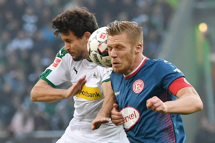 正直播CBA 广东VS浙江 上海VS广厦