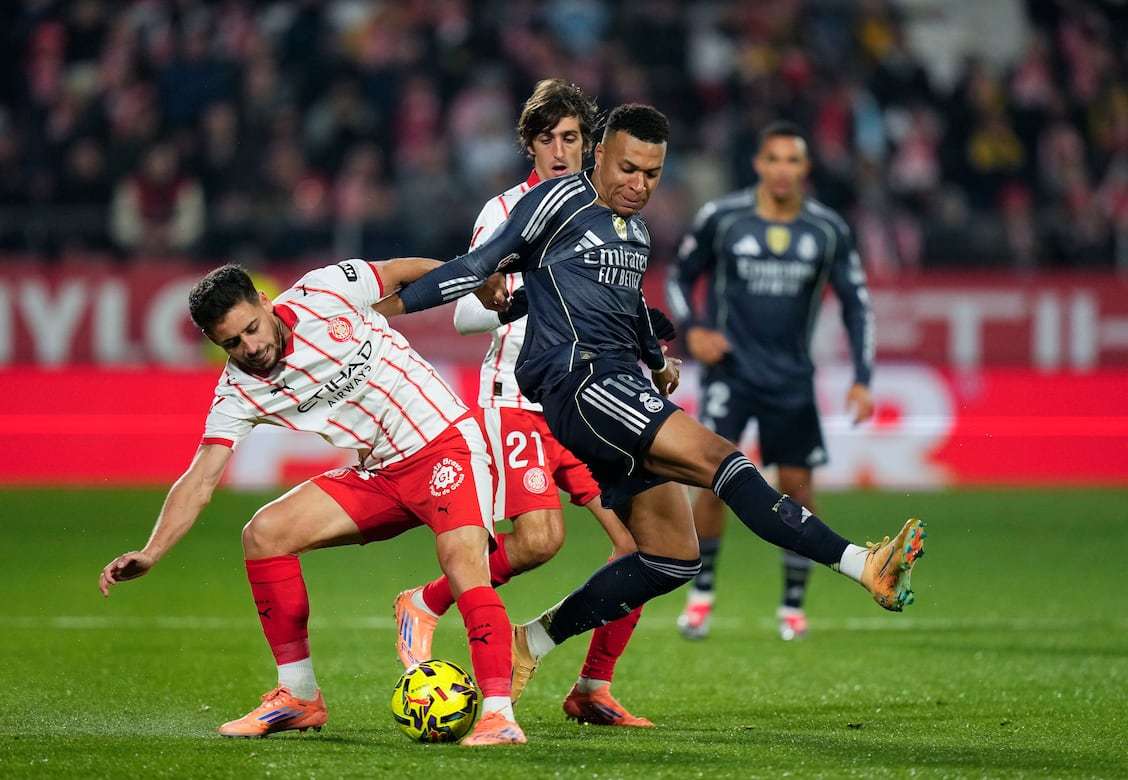 爵士116-114险胜独行侠终结5连败，马尔卡宁33分，弗拉格空砍26+10+8